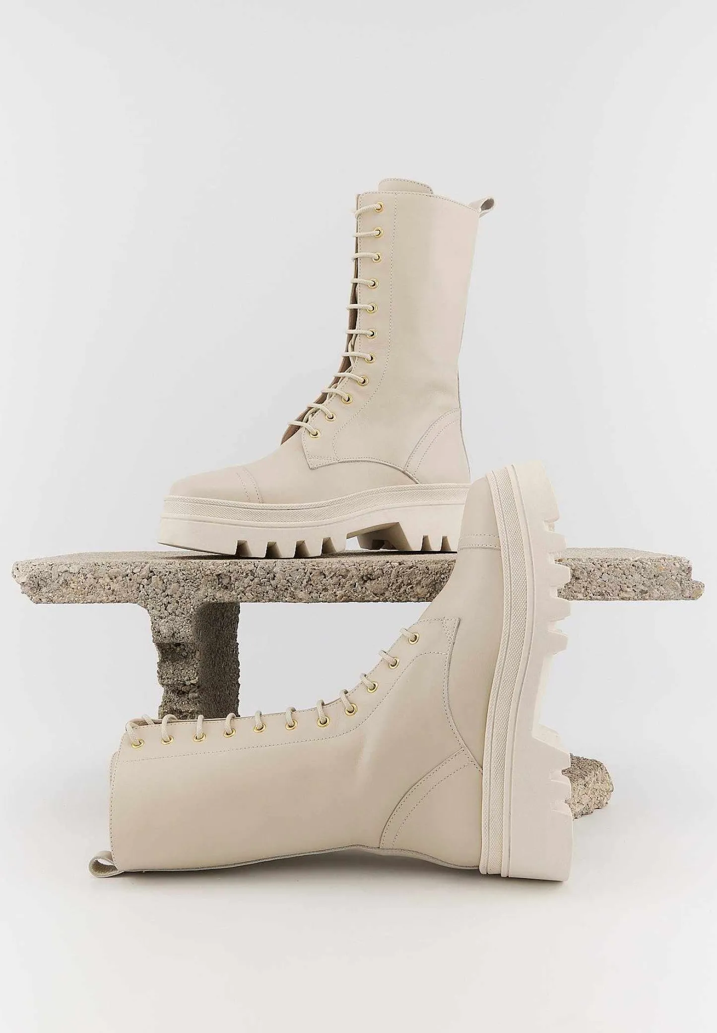 Bons baisers Bottes Et Bottines|Anita