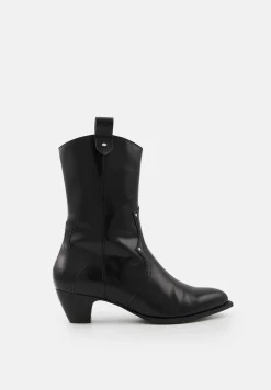 Bons baisers Bottes Et Bottines|Harper