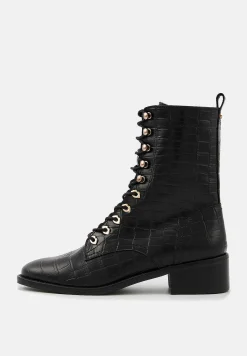 Bons baisers Bottes Et Bottines|Janis