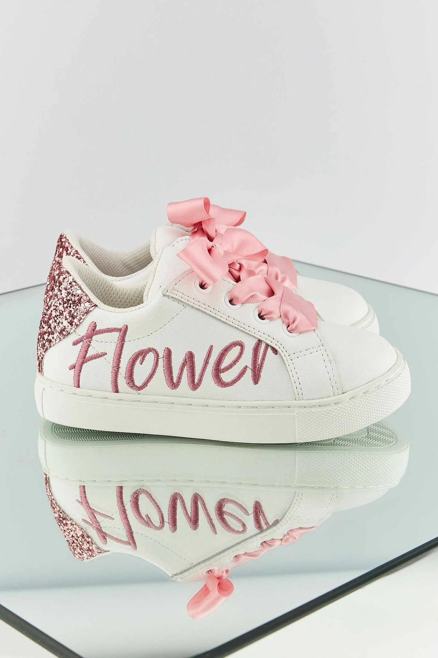 Bons baisers Mini|Mini-Simone