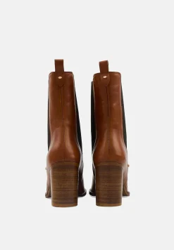 Bons baisers Bottes Et Bottines|Norah