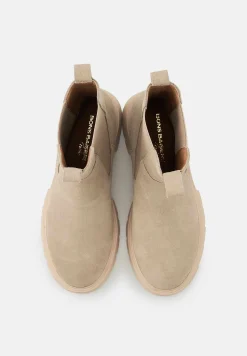Bons baisers Bottes Et Bottines|Patty