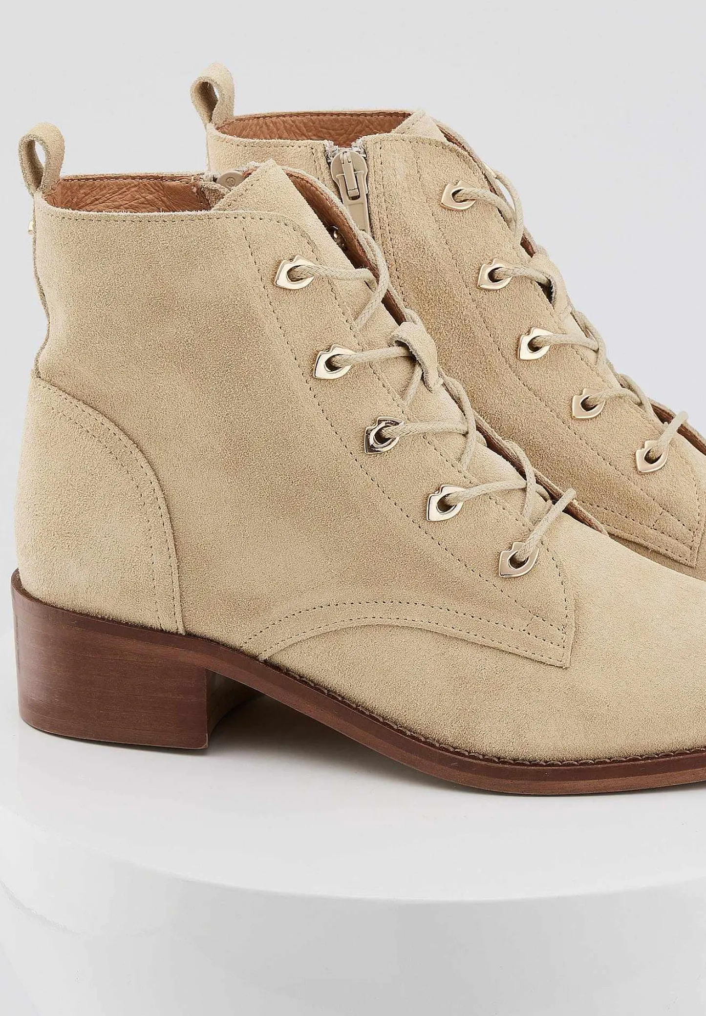 Bons baisers Bottes Et Bottines|Wanda
